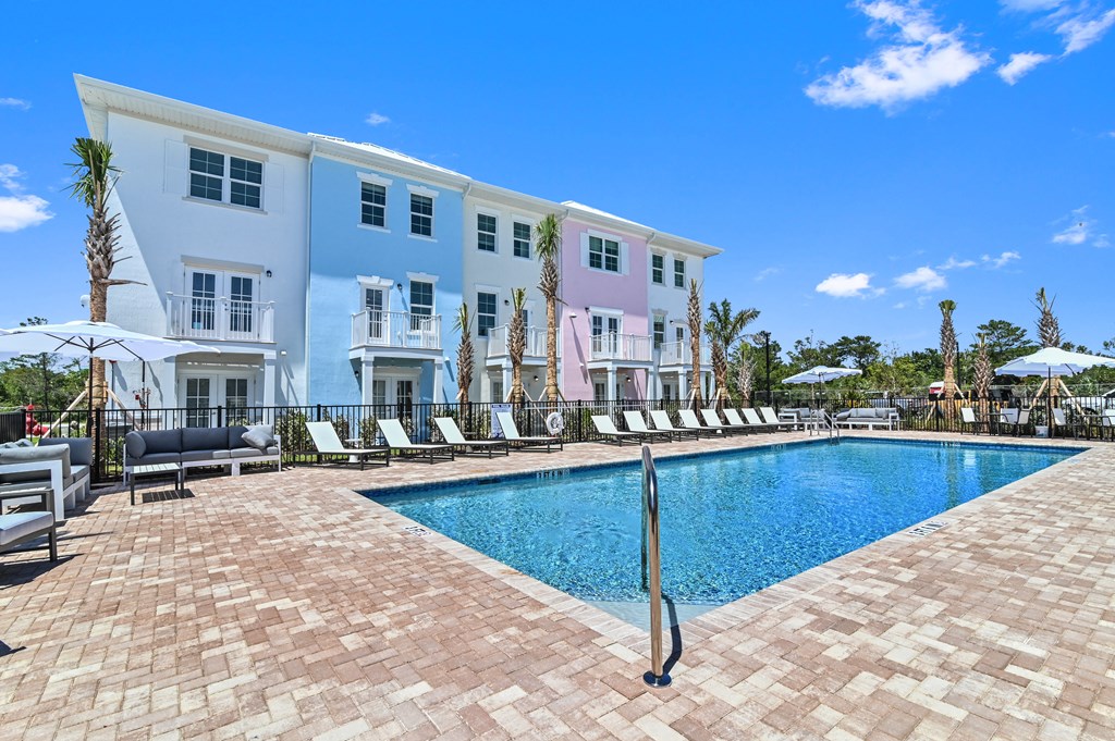 Tradewinds At Hobe Sound Apartments, 9755 SE Federal Hwy, Hobe Sound